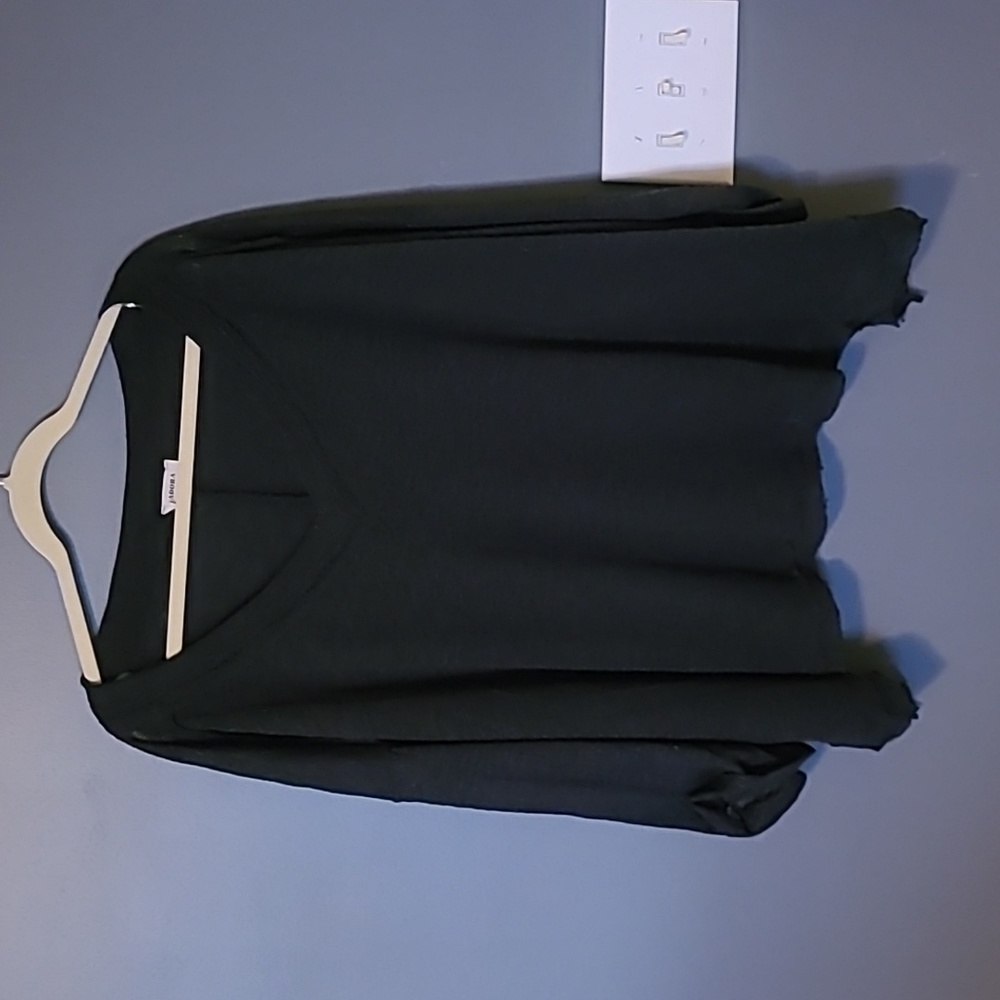Loose Fit Black Top